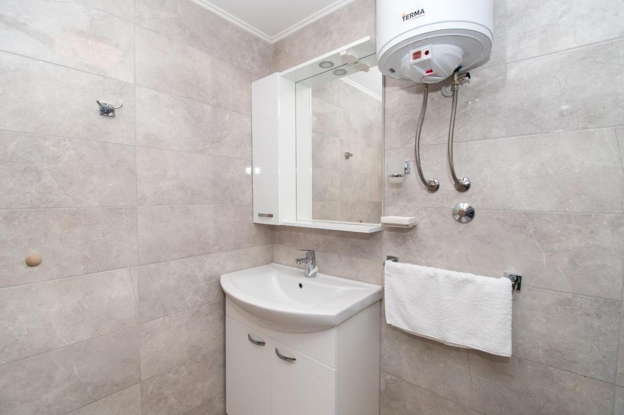 Apartment Rustika Skradin Exterior photo